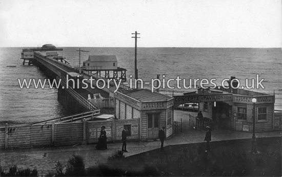 The Pier, Walton on Naze, Essex. c.1913